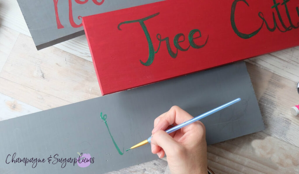 Painting a Personalized DIY Outdoor Christmas Wood Sign Post