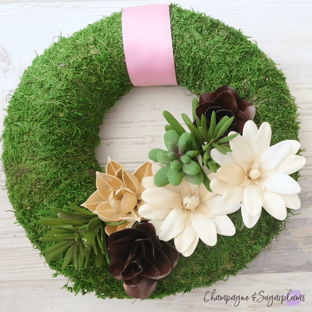 How to Make a Succulent Moss Wreath - Easter Decoration Idea