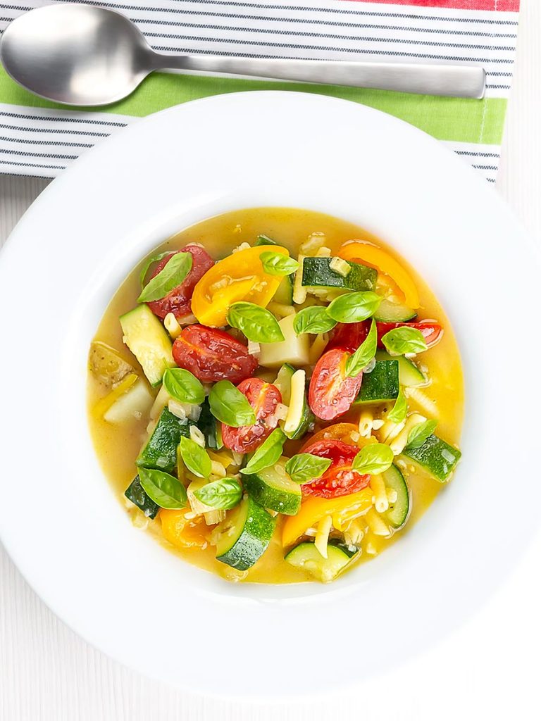 Summer Vegetable Soup - Light Yet Filling - Krumpli