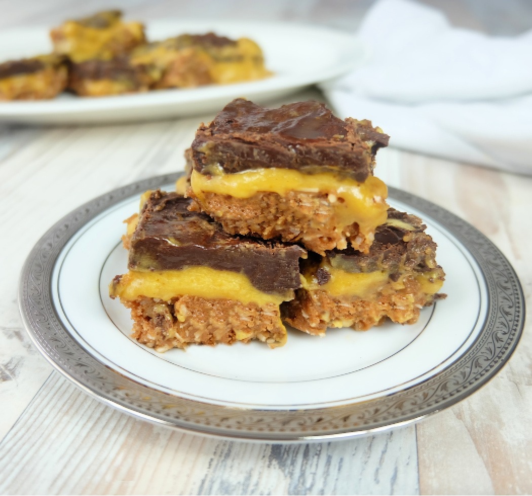 Easy Pumpkin Nanaimo Bars Feature image