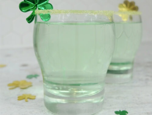 Lucky Green Smash St. Patrick's Day Cocktail by Champagne and Sugarplums