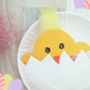 Pop Up Paper Plate Chick Kids Craft by Champagne and Sugarplums