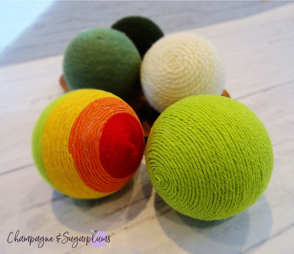 How To Make Yarn Wrapped Green Balls - Champagne and Sugarplums