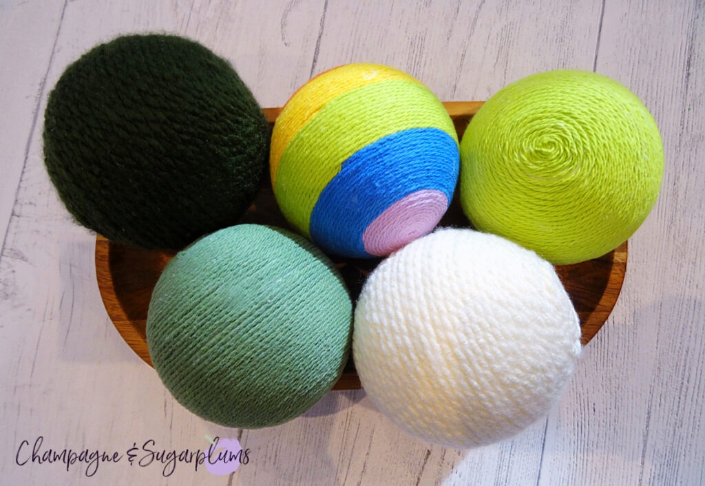 How To Make Yarn Wrapped Green Balls - Champagne and Sugarplums