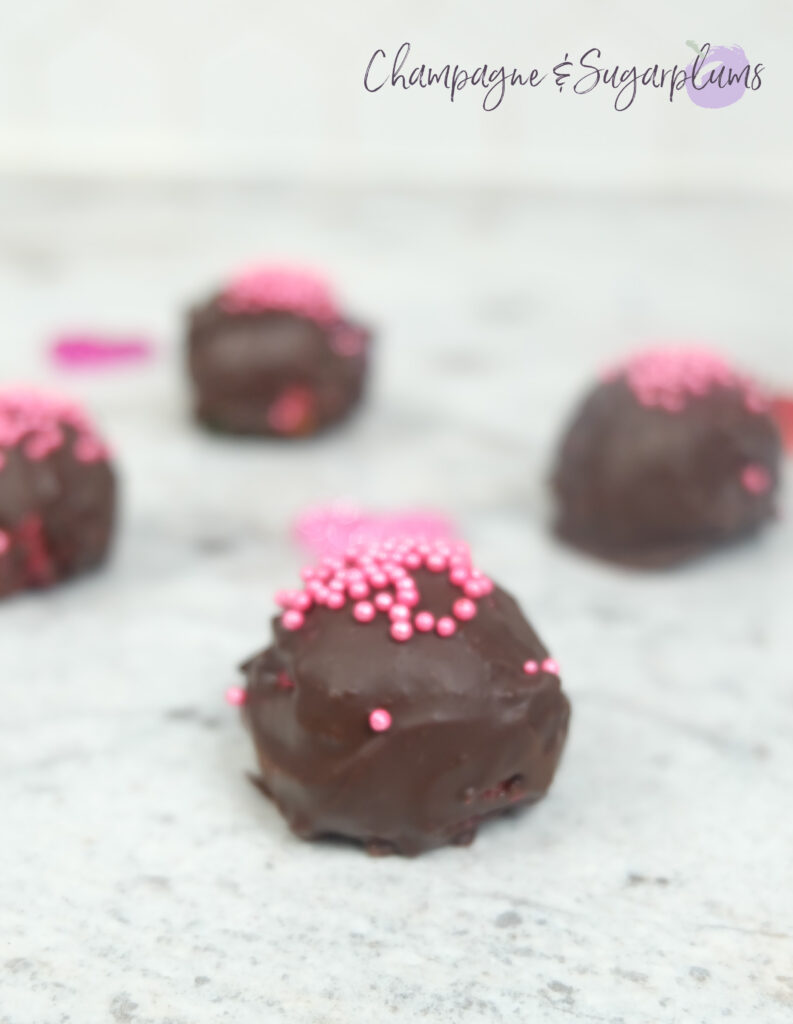 Easy No-Bake Valentine's Truffles by Champagne and Sugarplums 