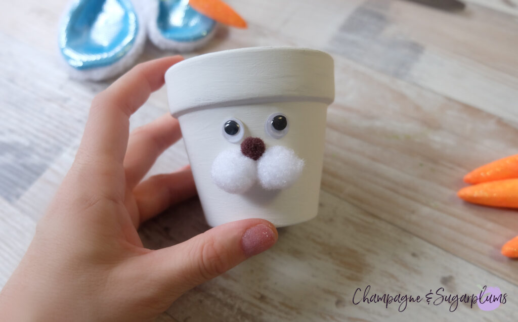 Easy Easter Craft for Kids to Make by Champagne and Sugarplums