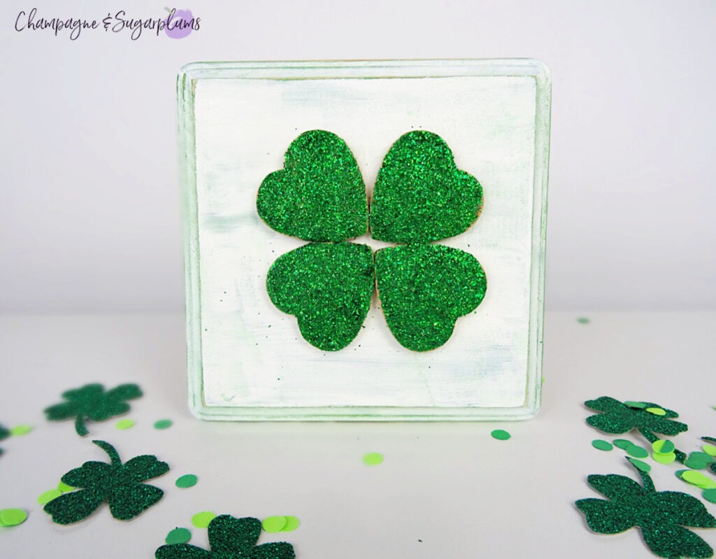 DIY Clover Hearts Home Decor by Champagne & Sugarplums